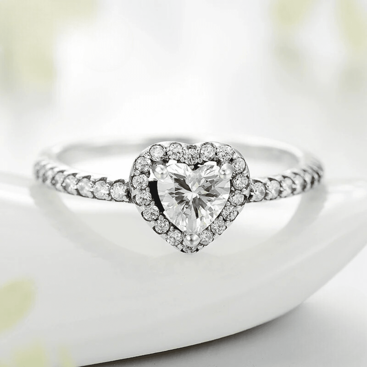 Heart Halo Sparkle Solitaire