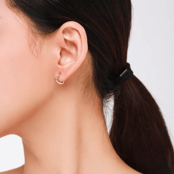 Elegant Heart Hoop Earrings 