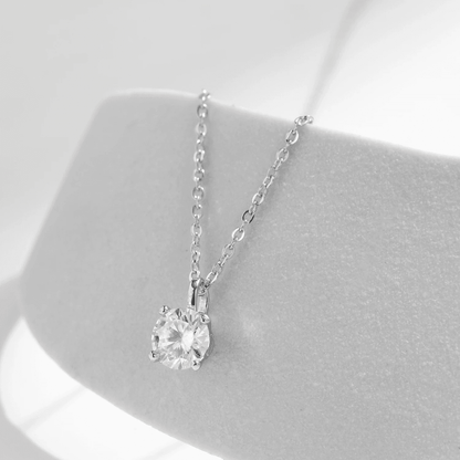 Elegant Moissanite Sparkle Pendant 