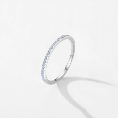 Elegant Sparkle Solitaire Ring 