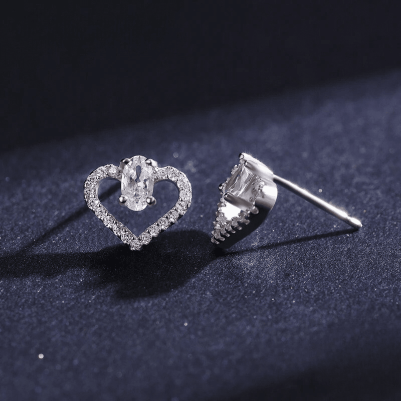 Halo Heart Elegance Studs 