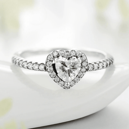 Heart Halo Sparkle Solitaire 